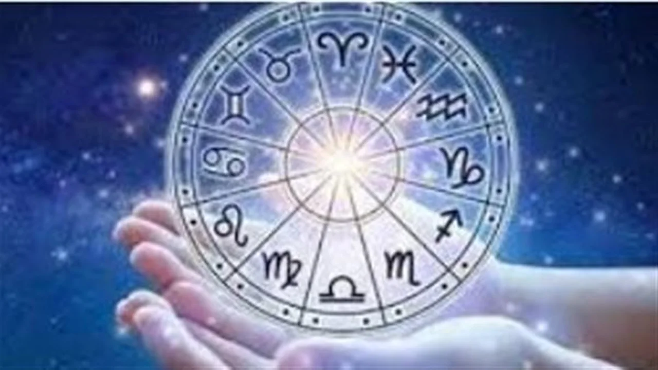 توقعات الأبراج.. هل يحالفك الحظ ماليًا وعاطفيًا في خريطة اليوم؟